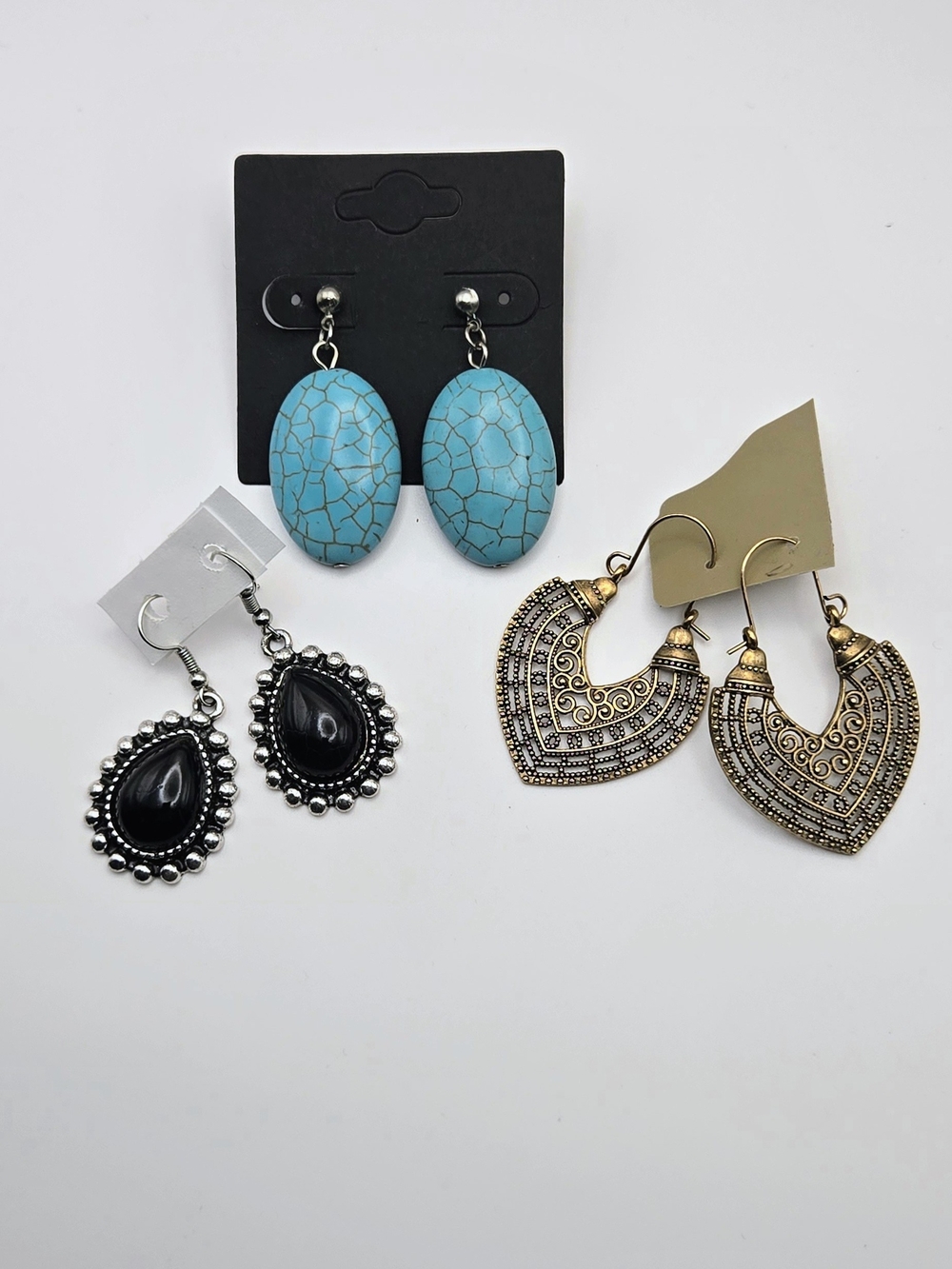3 Vintage Turquoise Crackle Oval  Silver Tone Blk Stone Brass Tone Earrings Lot